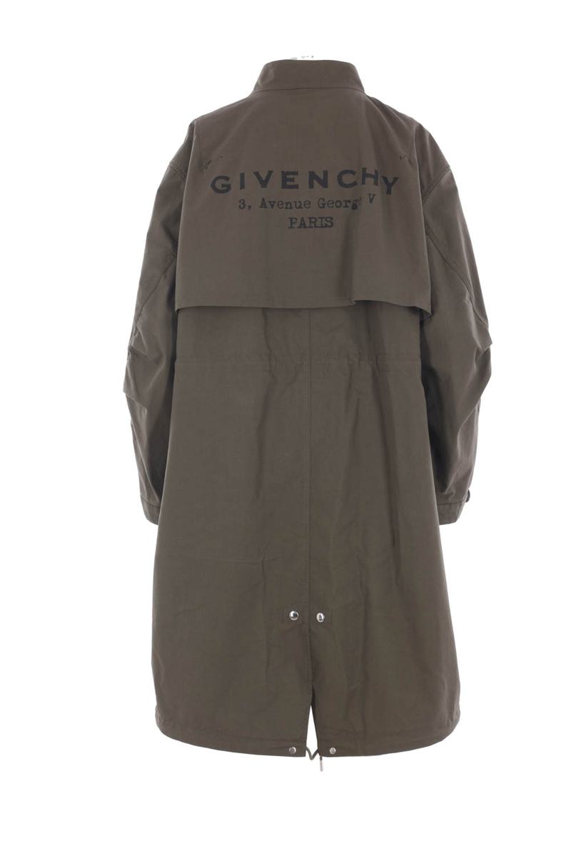 Givenchy-kappor