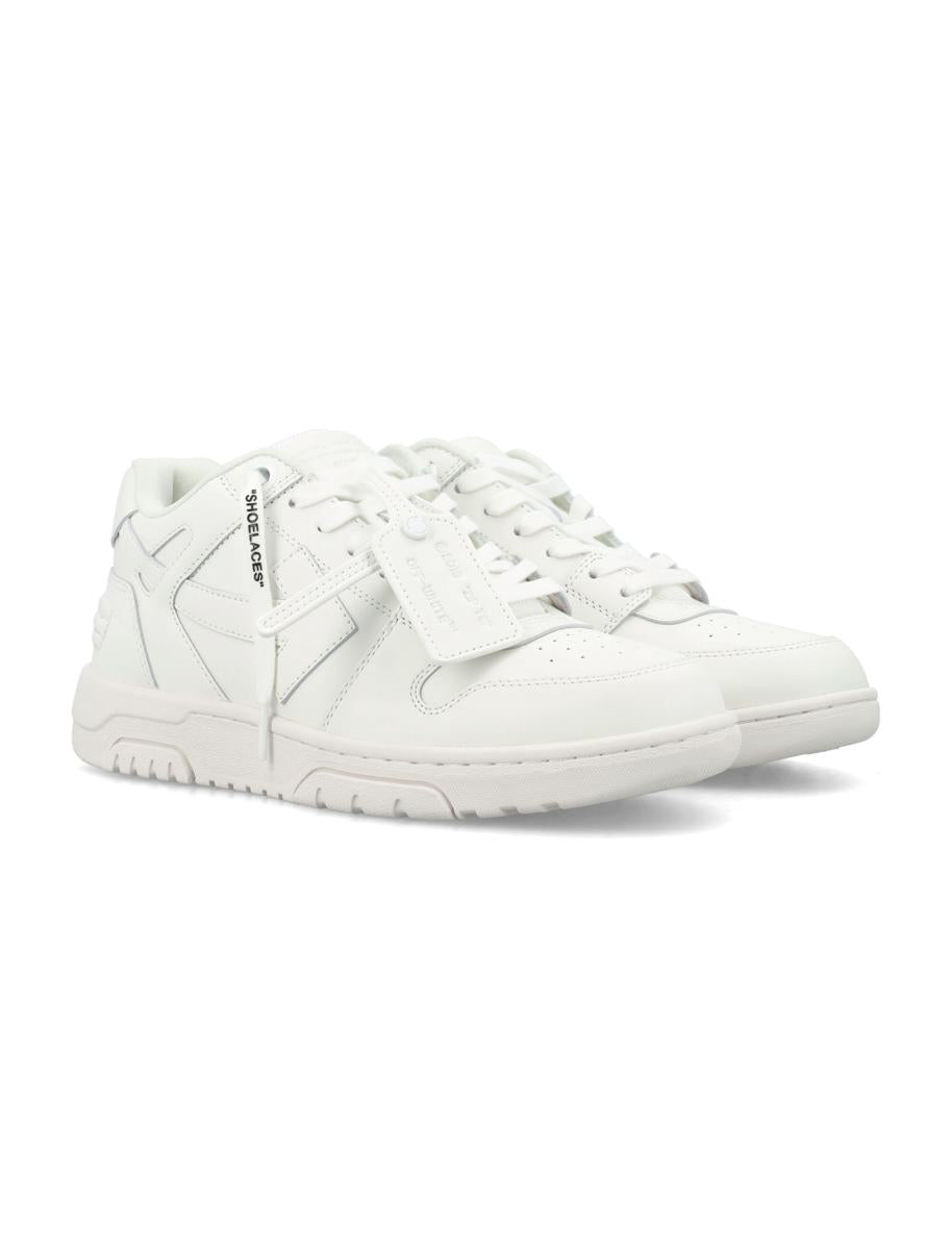 Off-white sneakers i kalvskinn