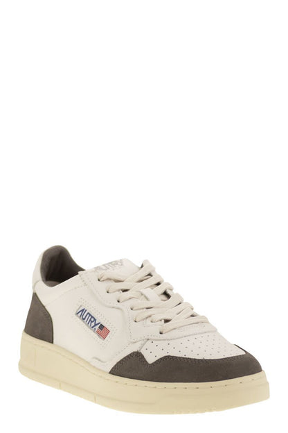 Autrie Sneakers Grå