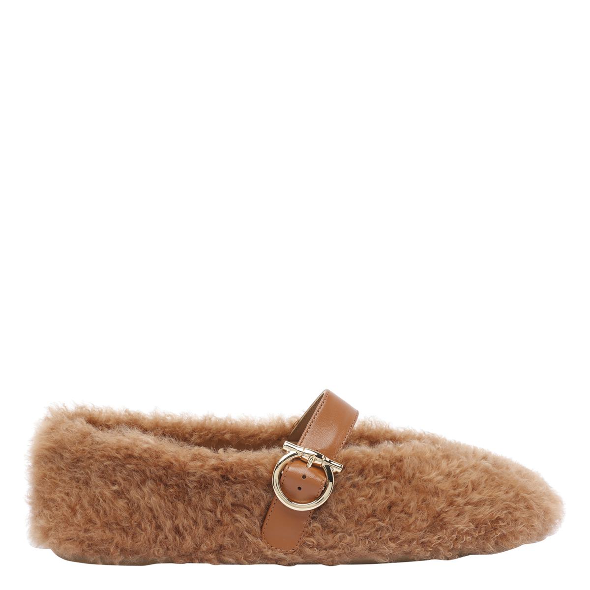 Salvatore Ferragamo platta skor