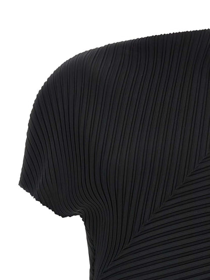 Issey Miyake topp med mjuka veck
