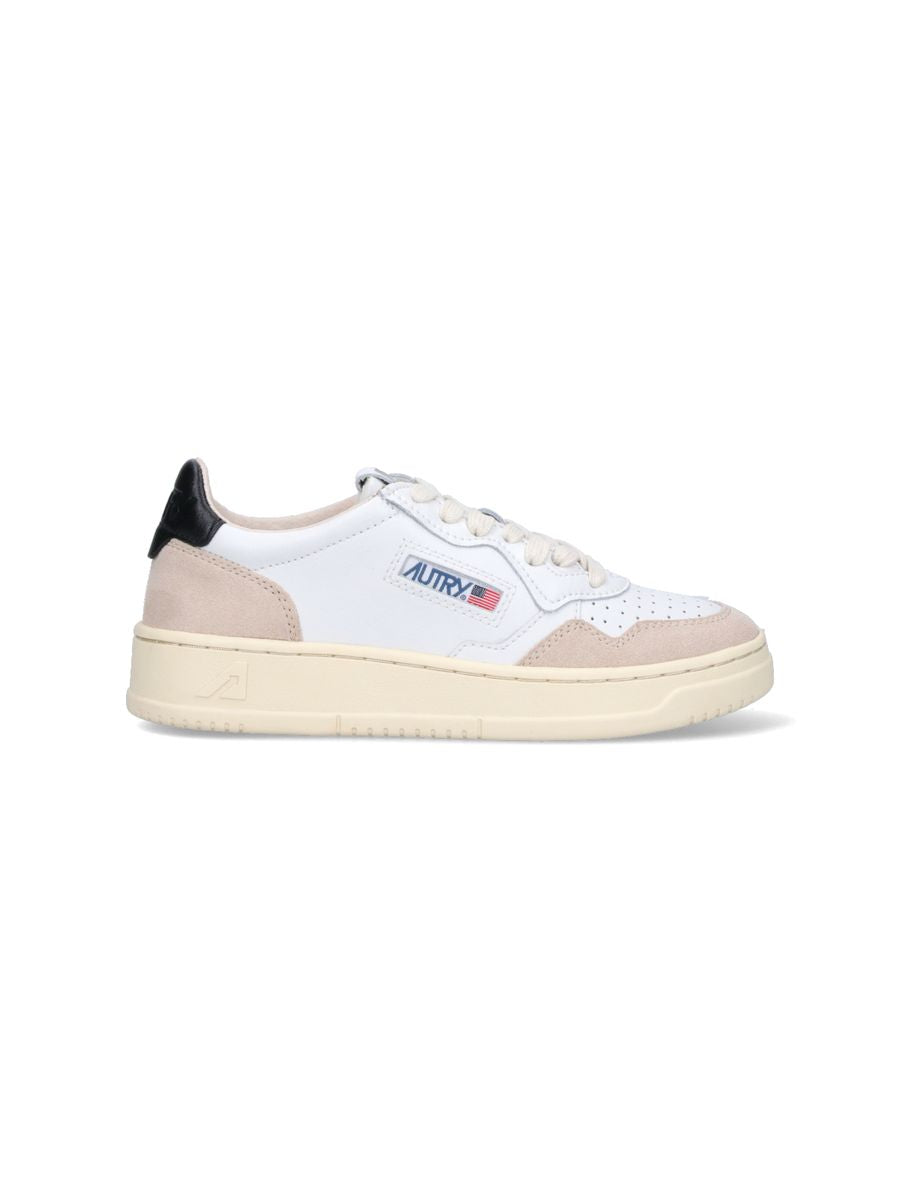 Autry "Medalist Low" Sneakers