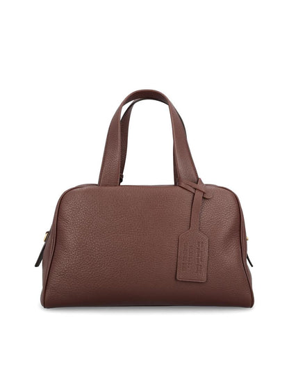 Prada-väskor