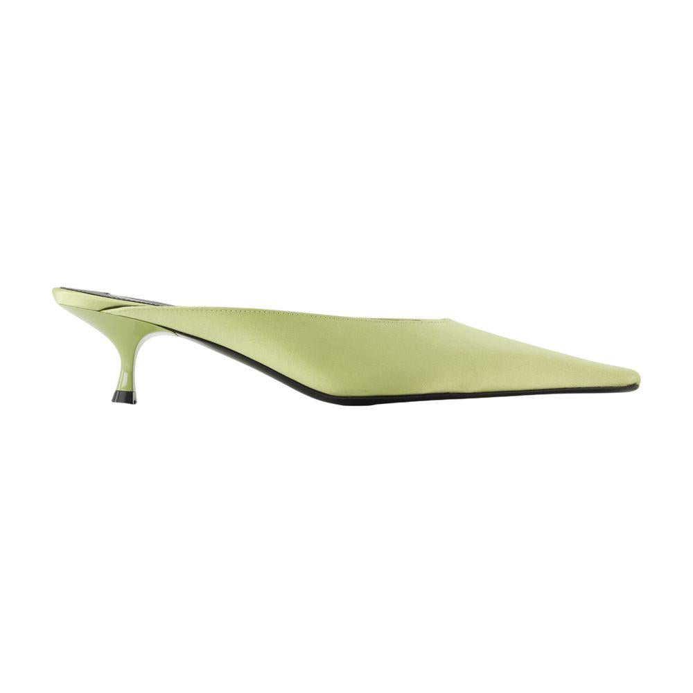 Victoria Beckham Kitten Court Shoes