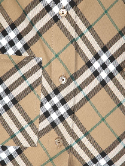 Burberry-skjortor