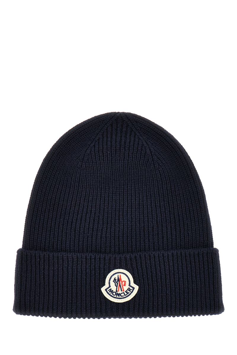 Moncler-hattar