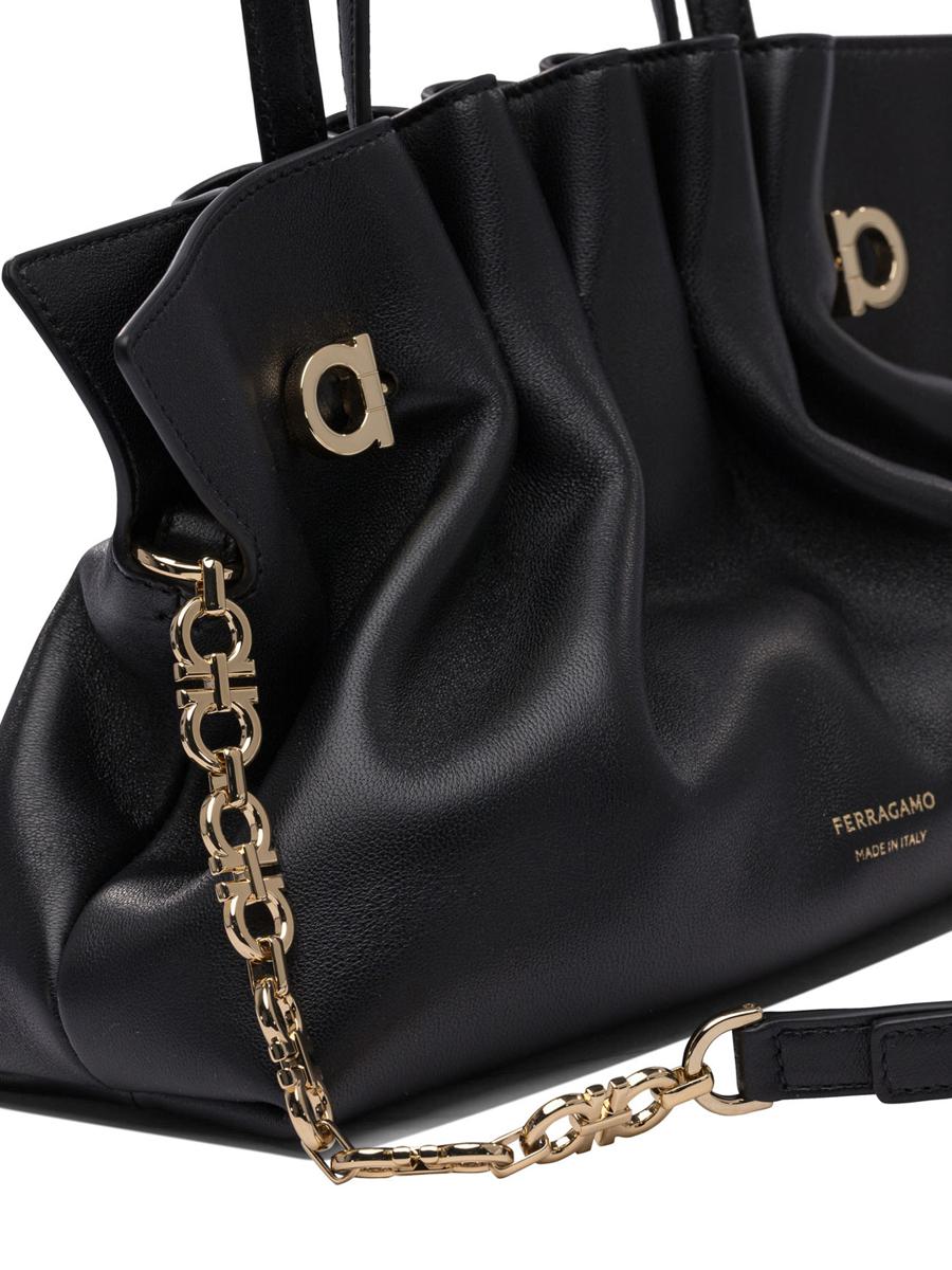 Salvatore Ferragamo Axelväskor