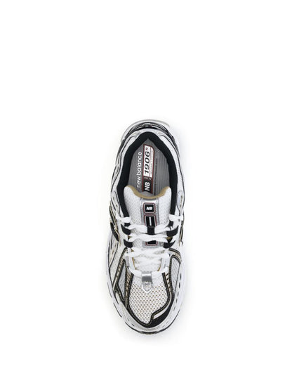 Nya balanssneakers