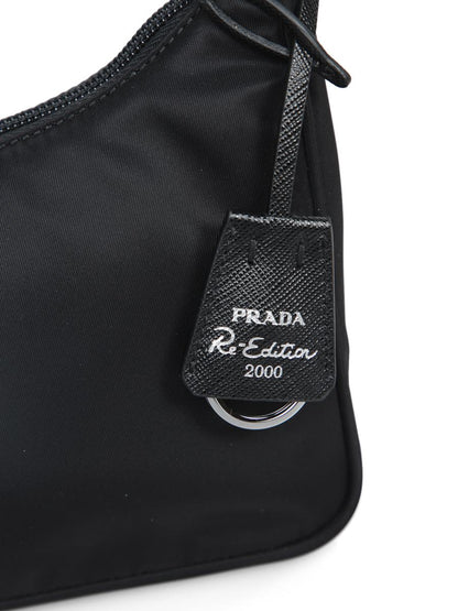 Prada-väskor