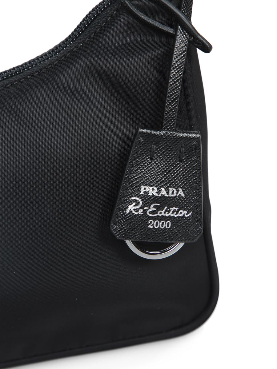 Prada-väskor