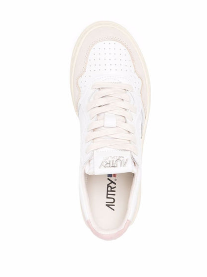 Autry "Medalist Low" Sneakers