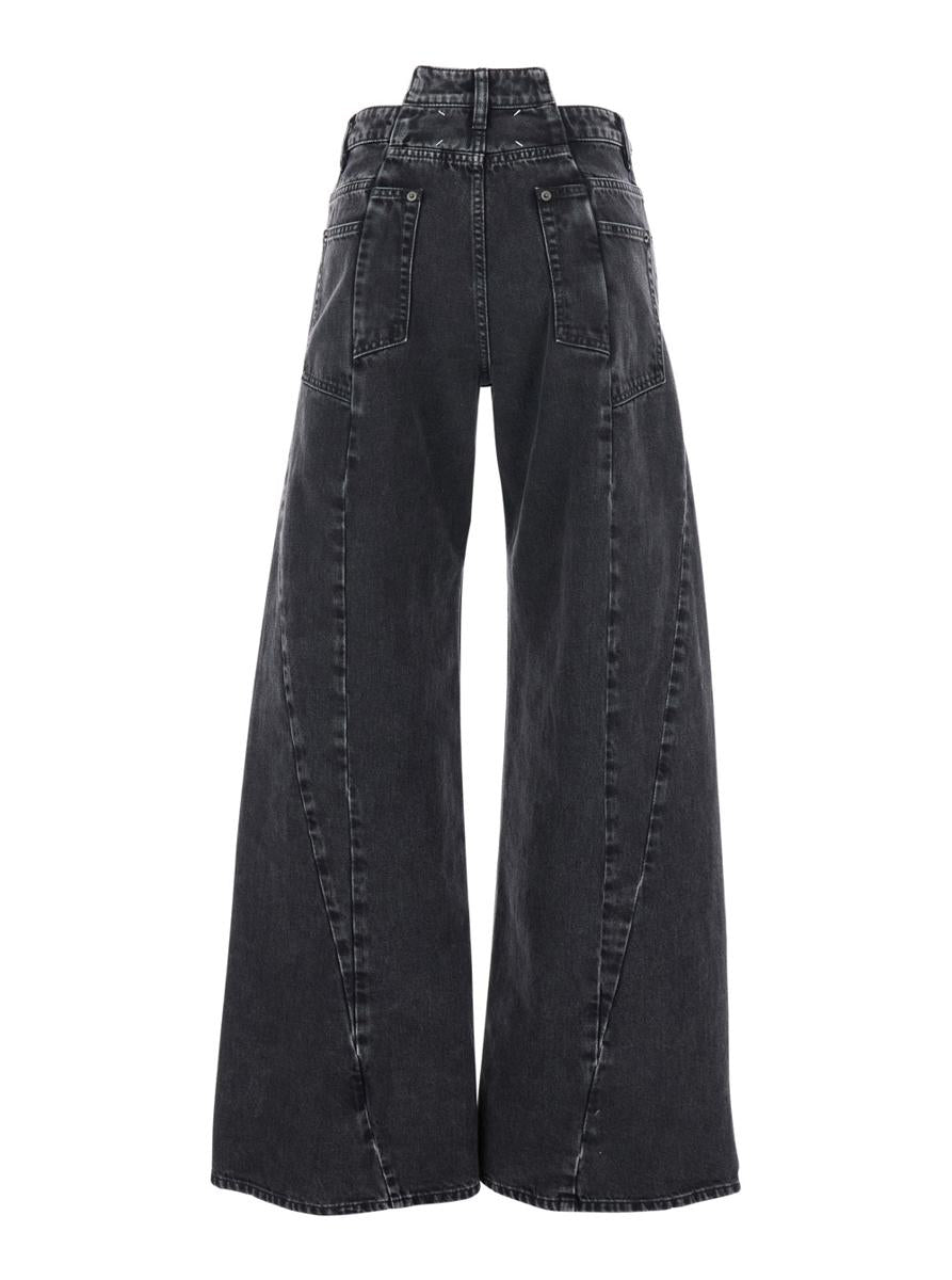 Svarta jeans med vida ben och fyra sömmar, logotyp i denim för kvinnor