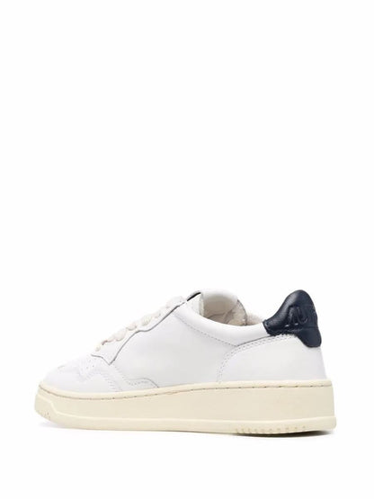 Autry "Medalist Low" Lädersneakers Skor