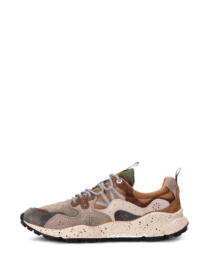 Blommiga bergssneakers