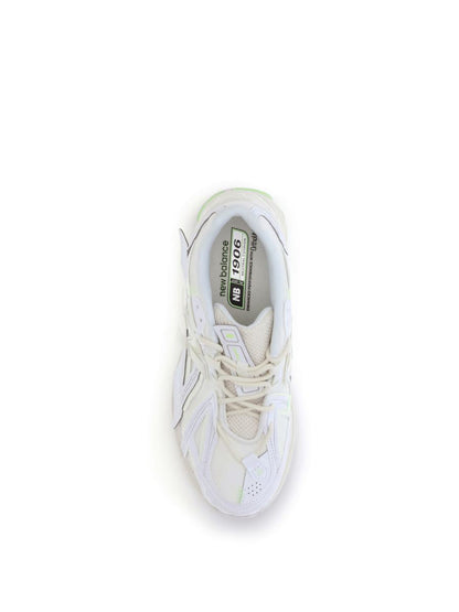 Nya balanssneakers