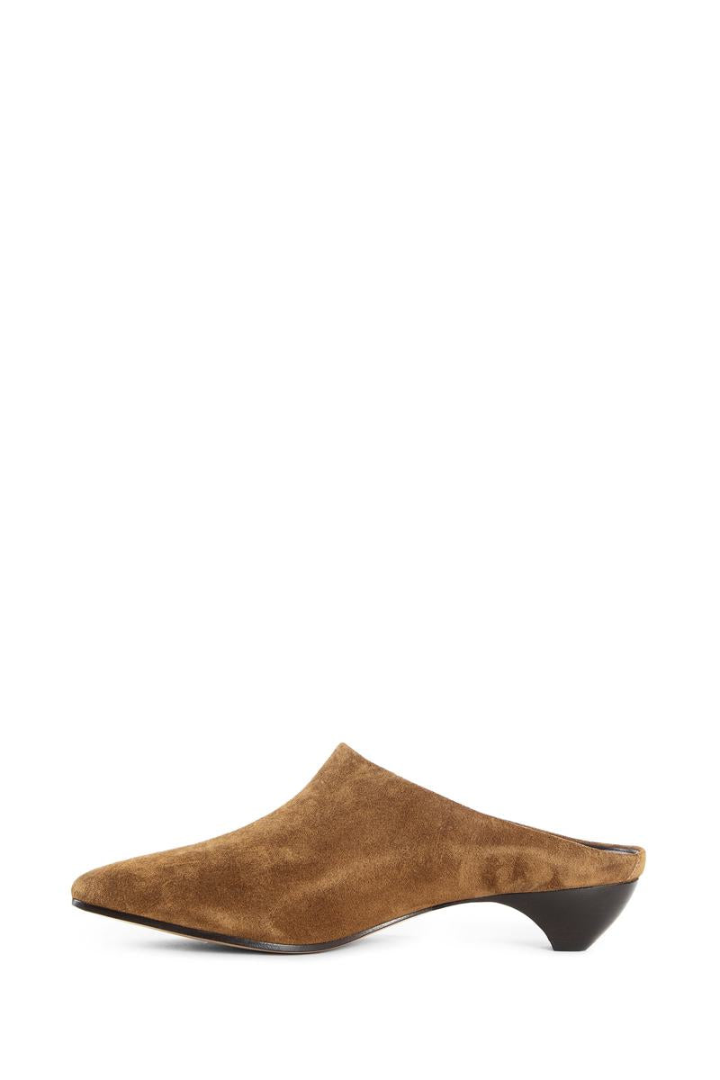 Le Monde Beryl Mules