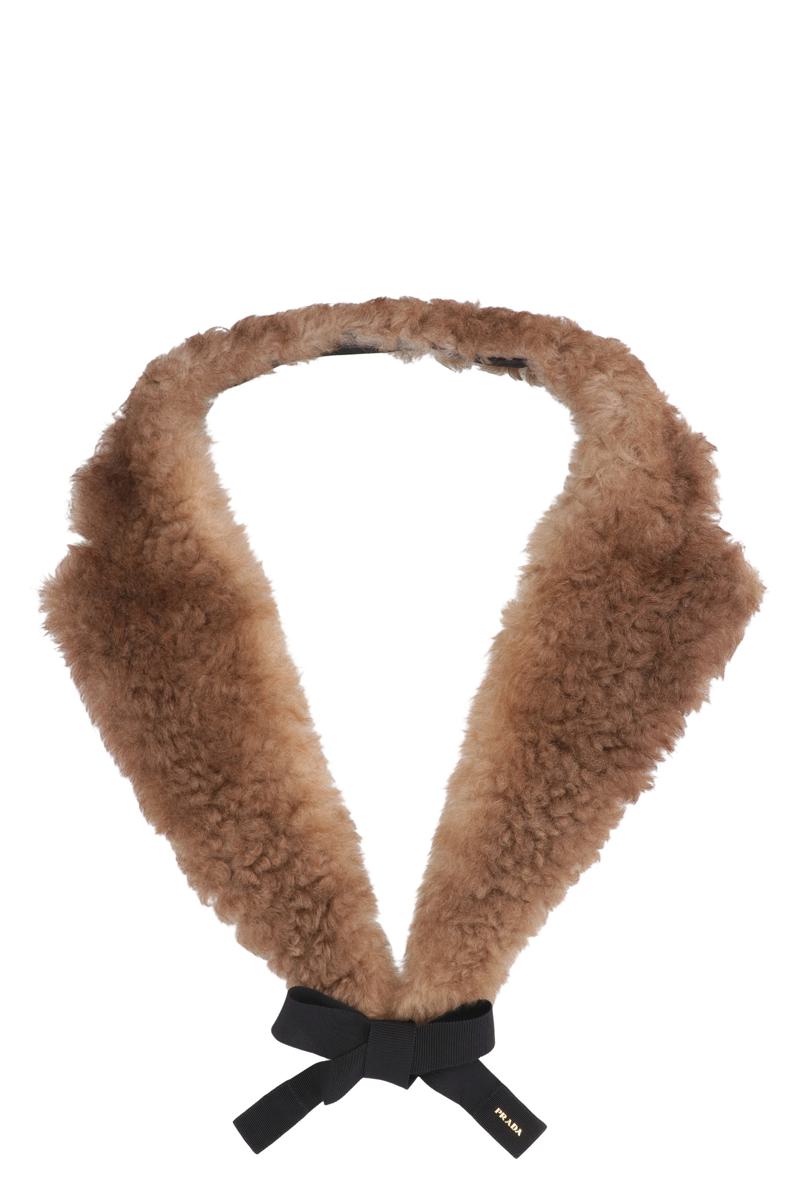 Prada Shearling-krage