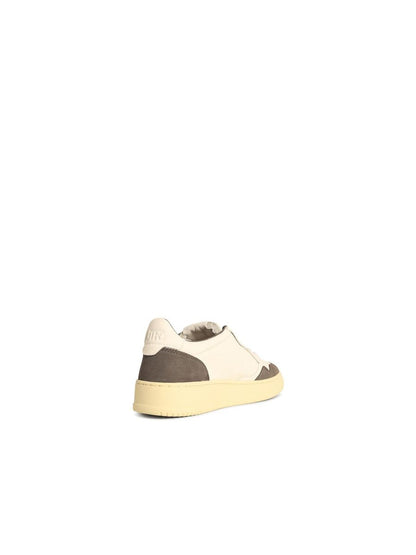 Autrie Sneakers Grå