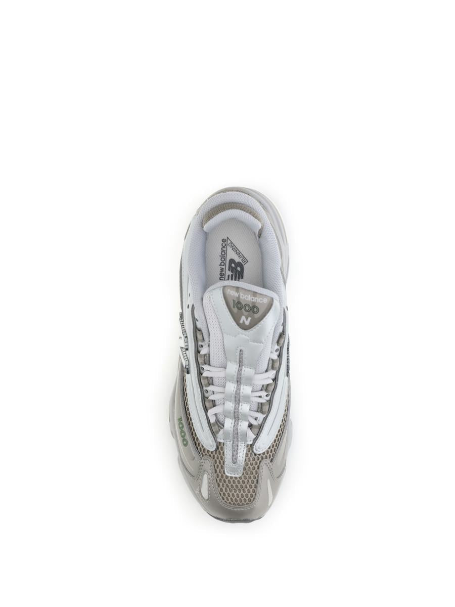 Nya balanssneakers
