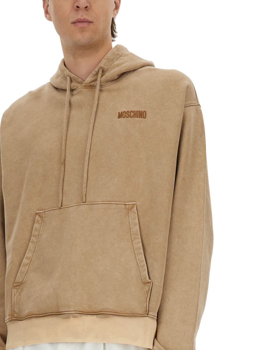 Moschino tröja med logotyp