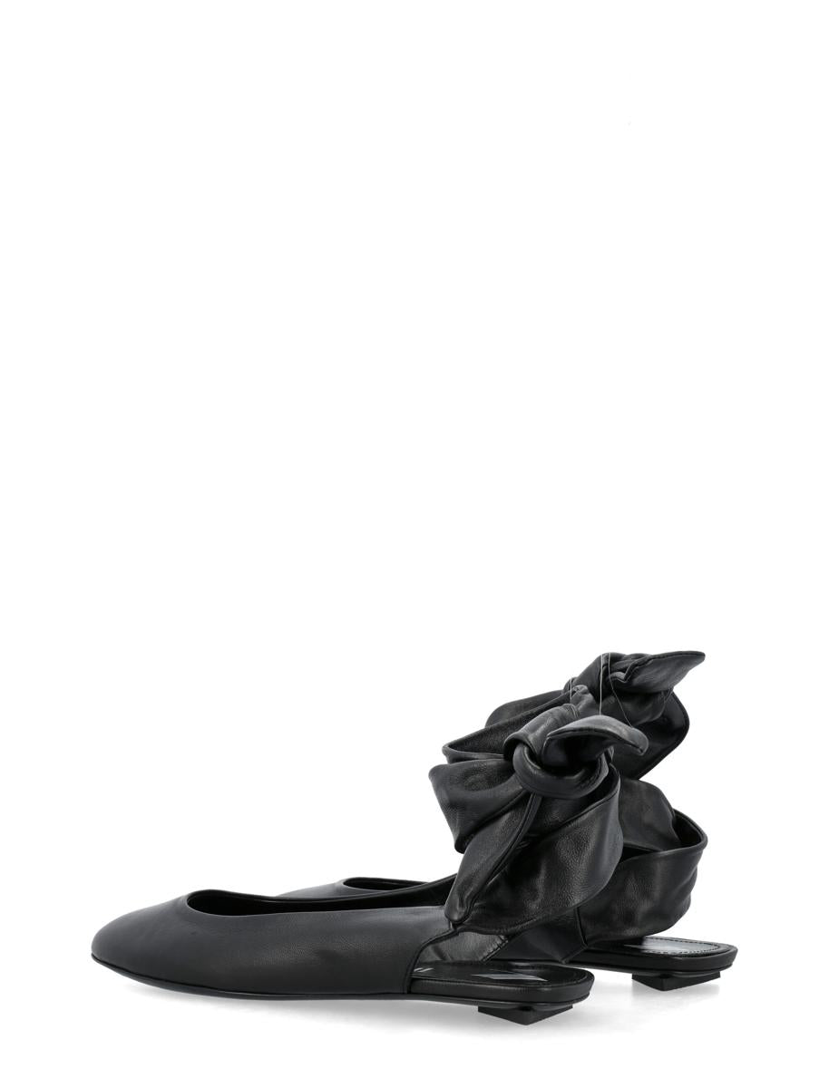 Attico Cloe-ballerinan