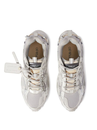 Off-white platta skor