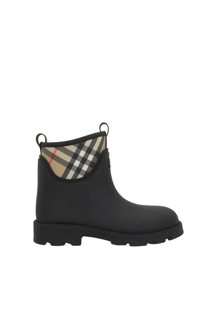 Burberry-stövlar