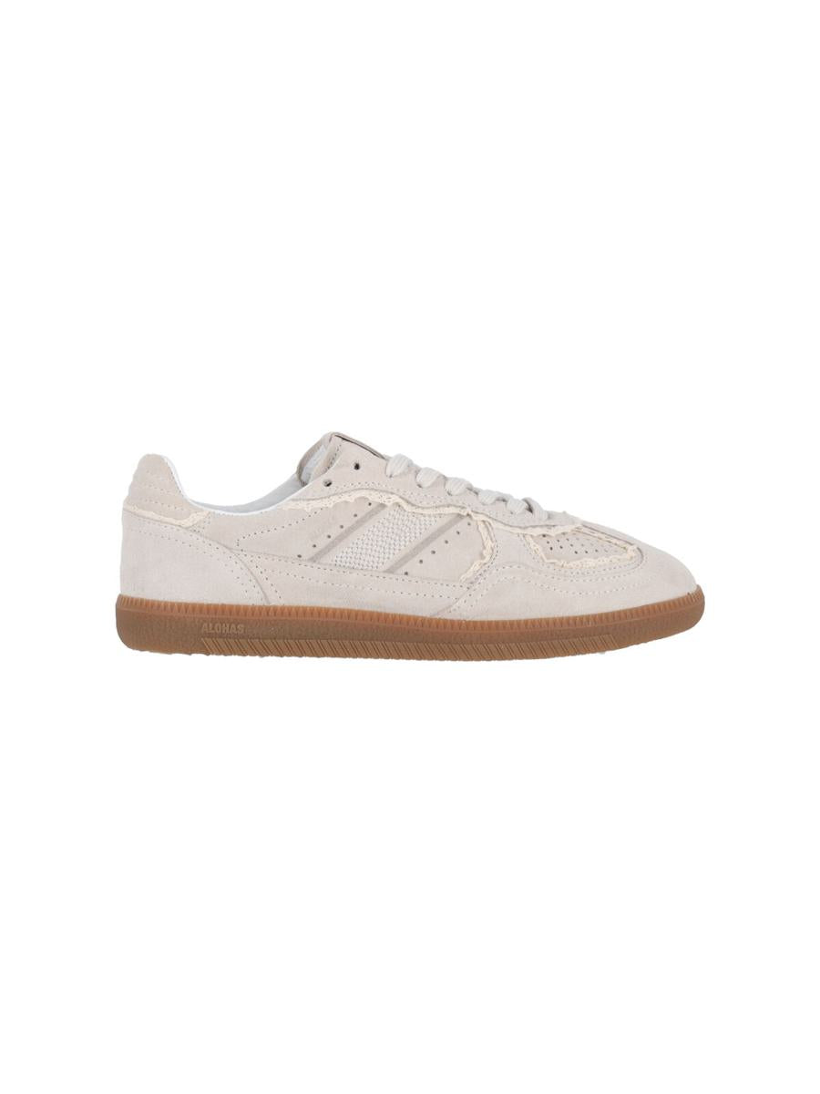 Alohas Sneakers