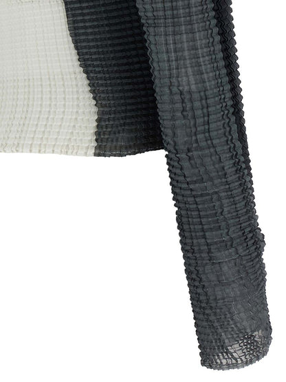 Issey Miyake blus med abstrakta veck