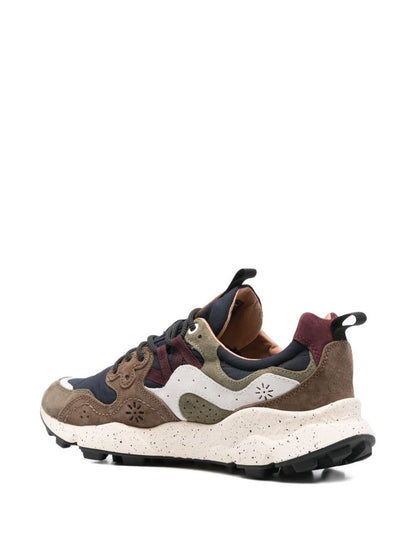 Blommiga bergssneakers