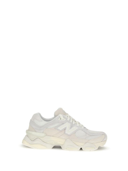 Nya balanssneakers