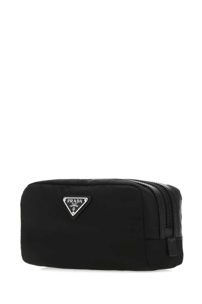 Prada skönhetsfodral.