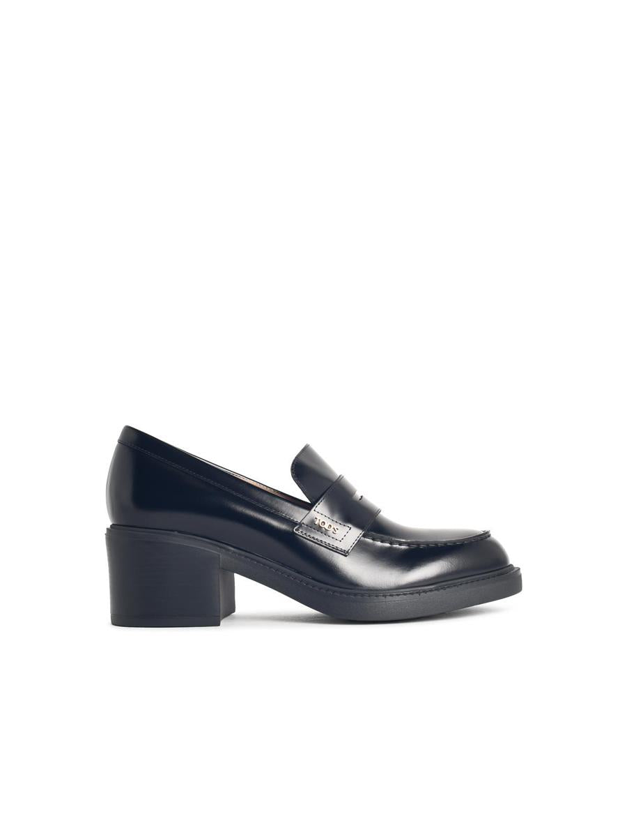 Tod's svarta läderloafers