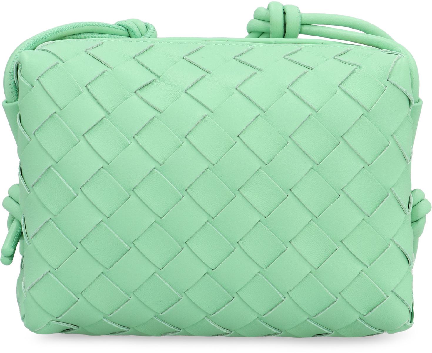 Bottega Veneta Mini Loop-kameraväska i läder