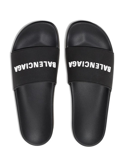 Balenciaga platta skor
