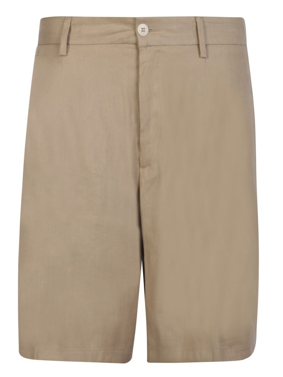 Kostym i shorts