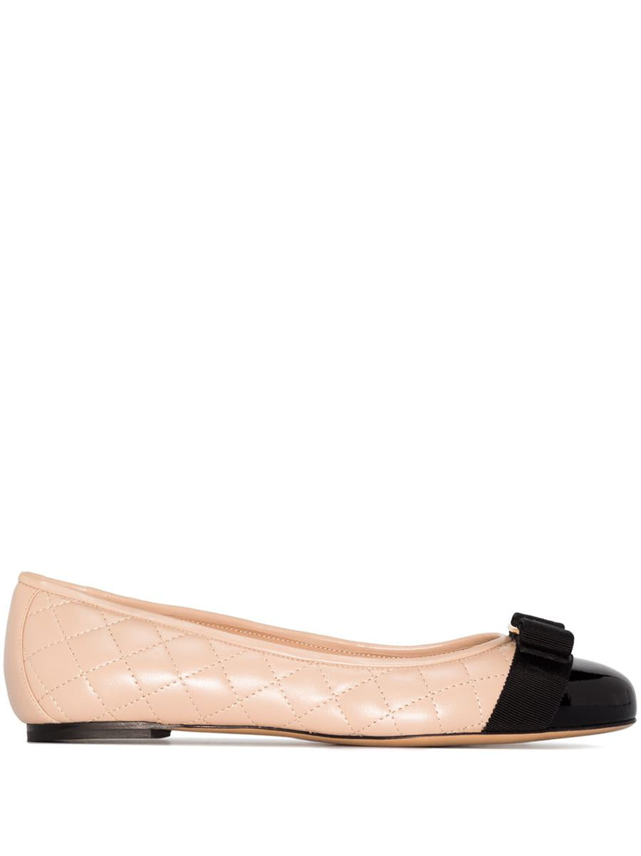 Salvatore Ferragamo platta skor