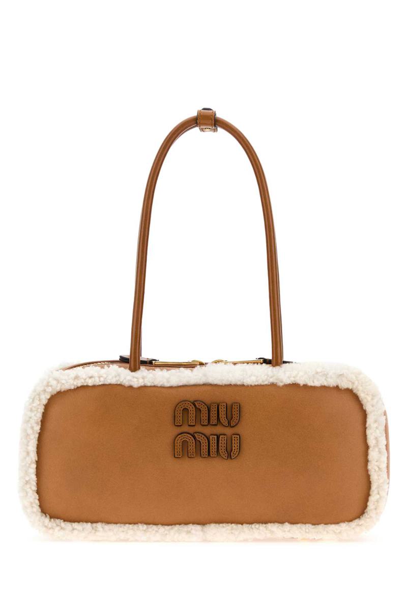 Miu Miu handväskor.