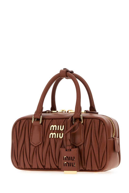 Miu Miu handväskor.