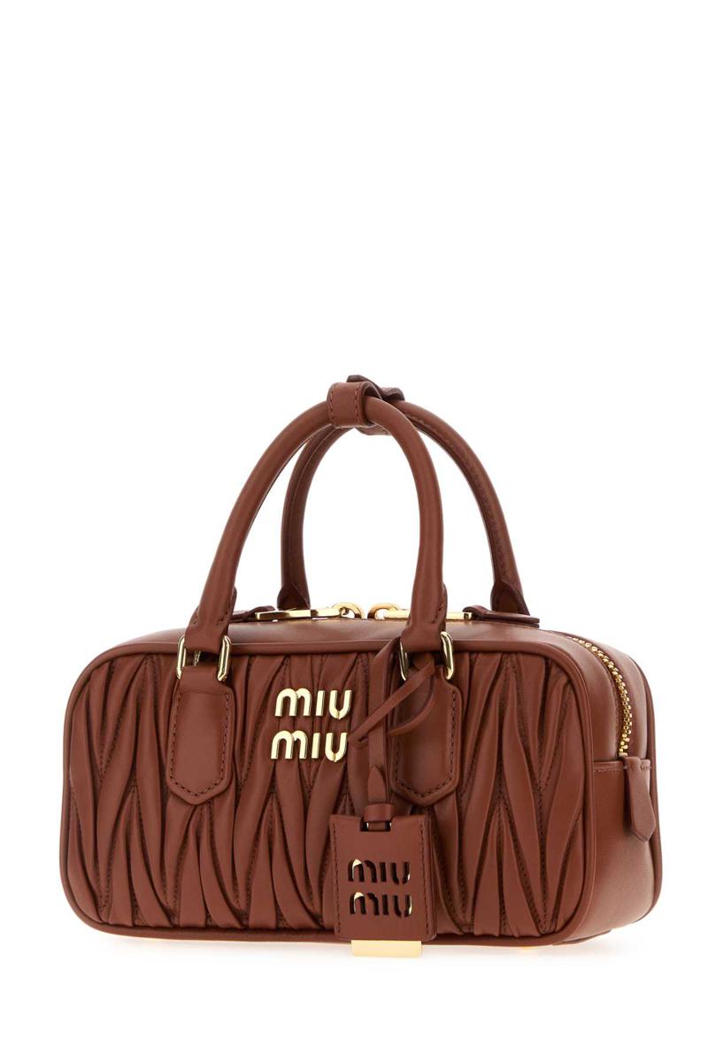 Miu Miu handväskor.