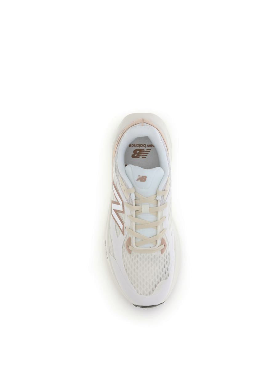 Nya balanssneakers
