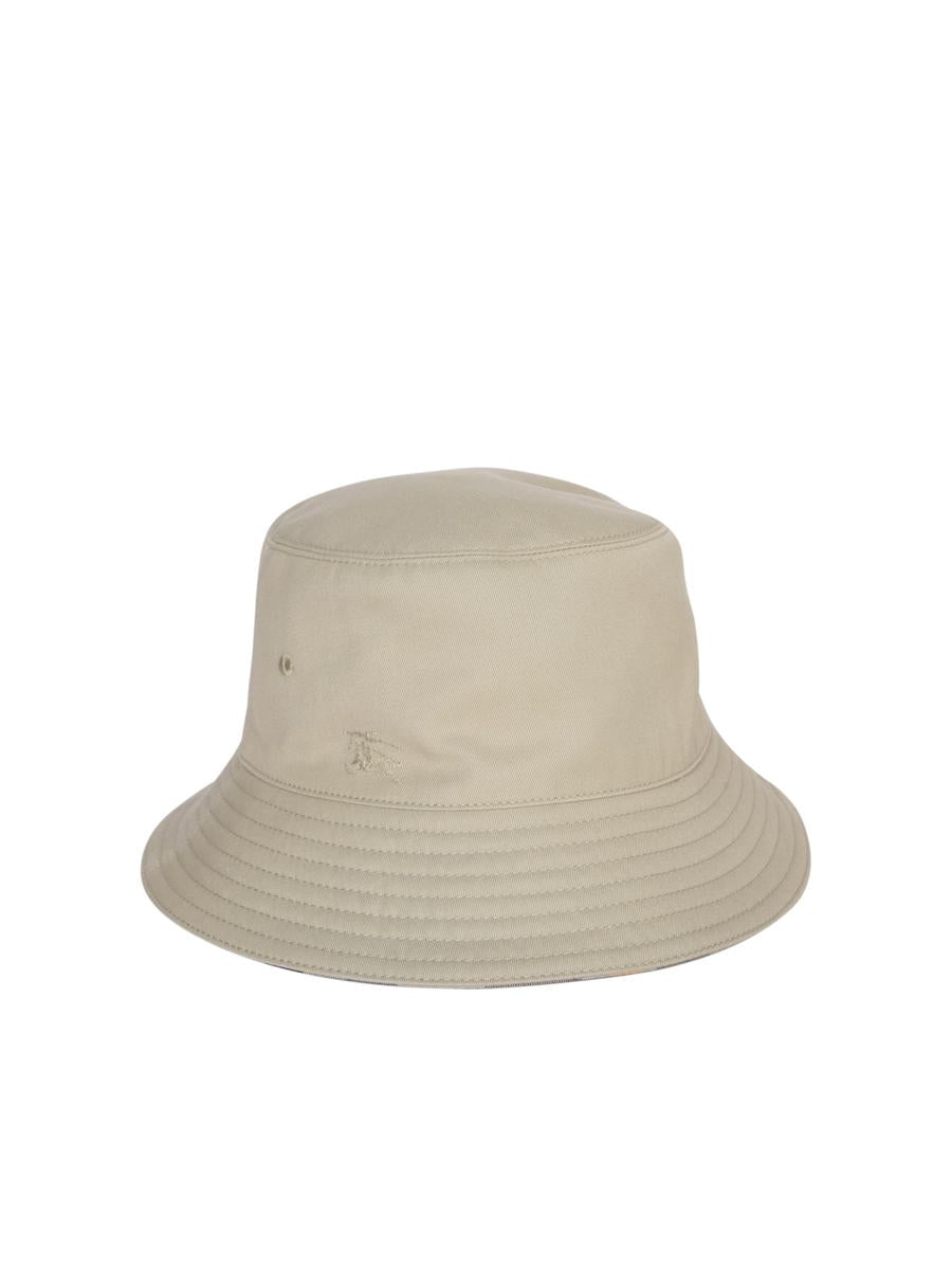 Burberry-hattar