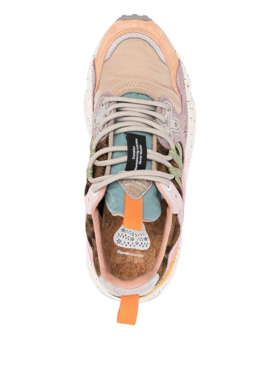 Blommiga bergssneakers