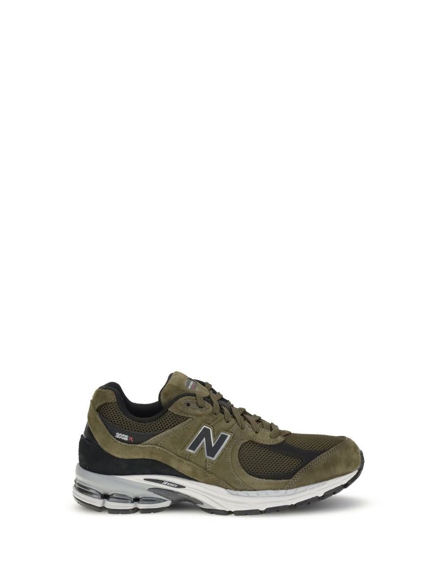 Nya balanssneakers