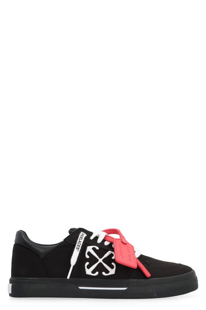 Off-white nya vulkaniserade kanvas låga sneakers