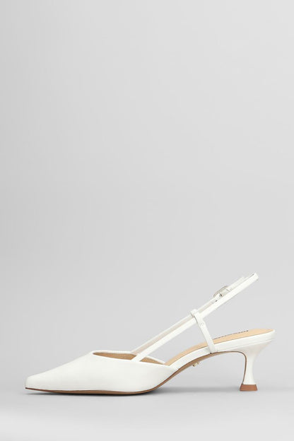 Lola Cruz Carmen 55 Pumps