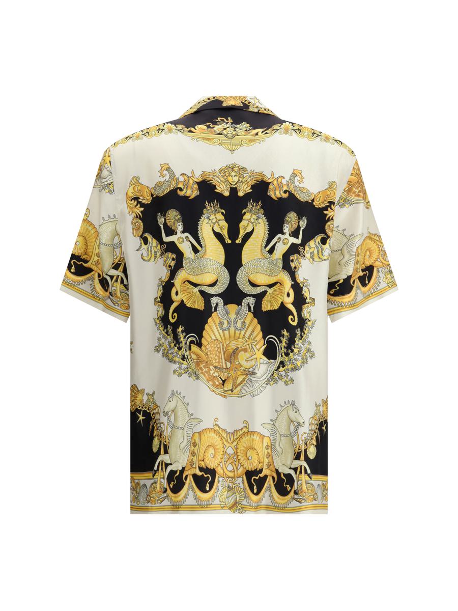 Versace-skjortor