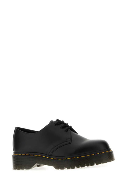 Dr. Martens snörskor