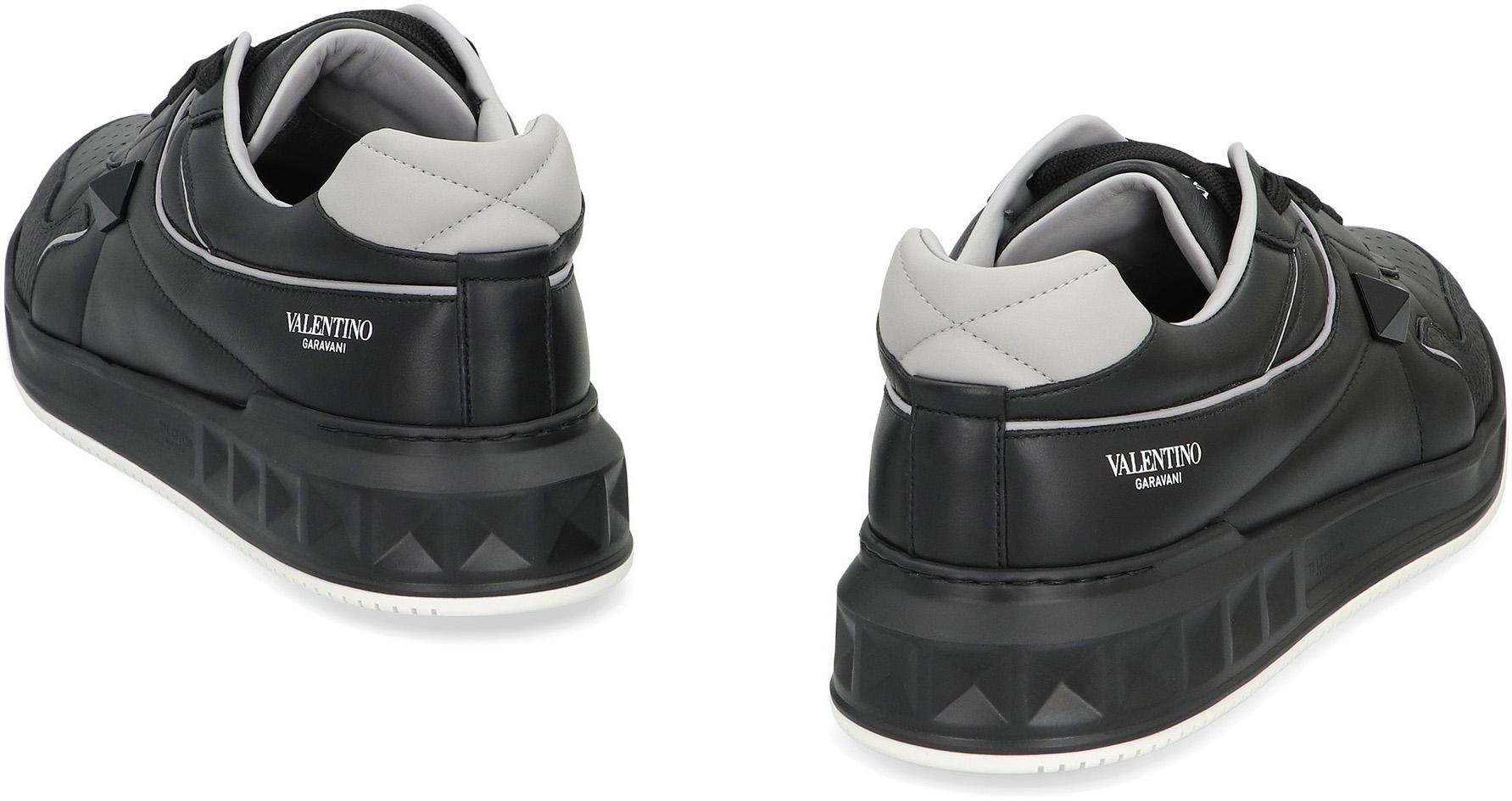 Valentino Garavani One Stud Low-Top Sneakers