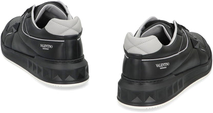 Valentino Garavani One Stud Low-Top Sneakers